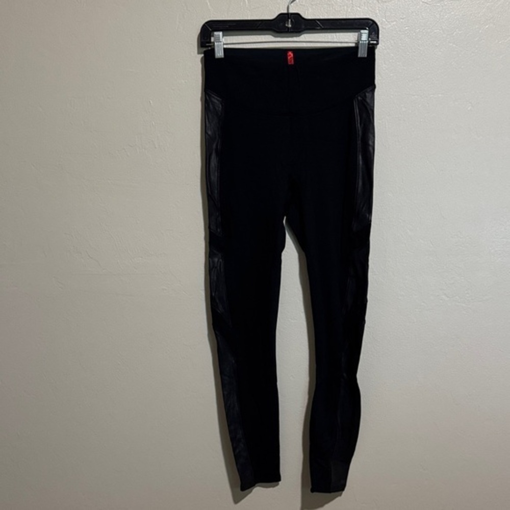Spanx Leggings size medium